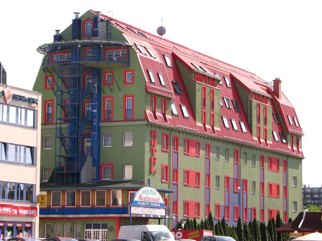 Hotel Polus Boedapest Buitenkant foto